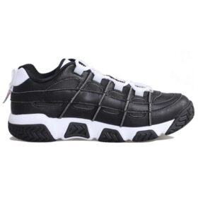 Barricade Low Cut Schwarz