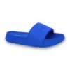 Blaue BB-Pantoletten