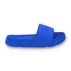 Blaue BB-Pantoletten