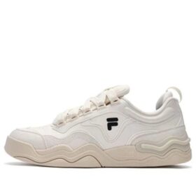 Classic Kicks Vielseitiger Komfort „Weiß“