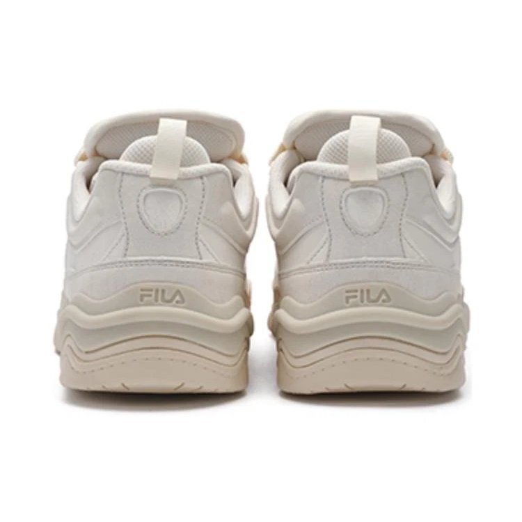Classic Kicks Vielseitiger Komfort „Weiß“