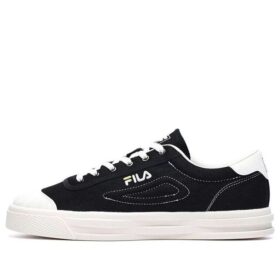 „Core Black White“