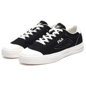 „Core Black White“