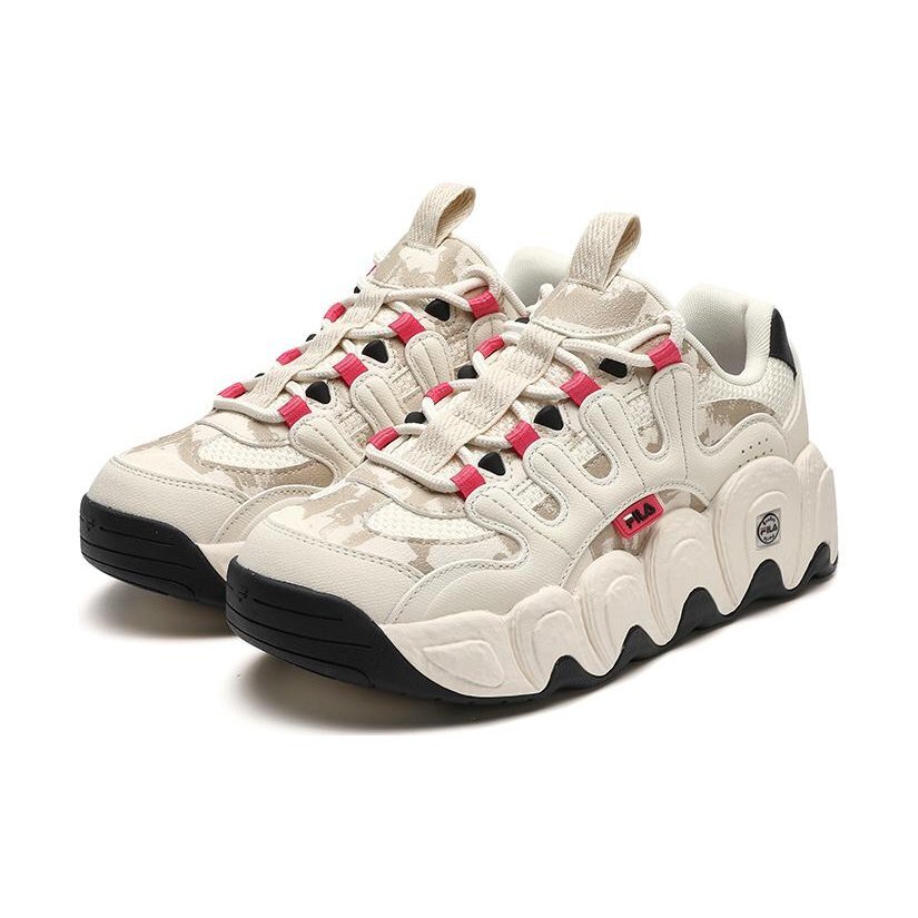 Croissant Etudes Sneaker „Weiß“
