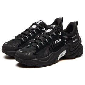 Dämpfende, tragbare Plateau-Schuhe im Clunky-Stil, schwarz