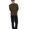 Dunkelolivfarbener Stevie-Pullover mit 1/4-Reißverschluss, Stehkragen und strukturiertem Strick