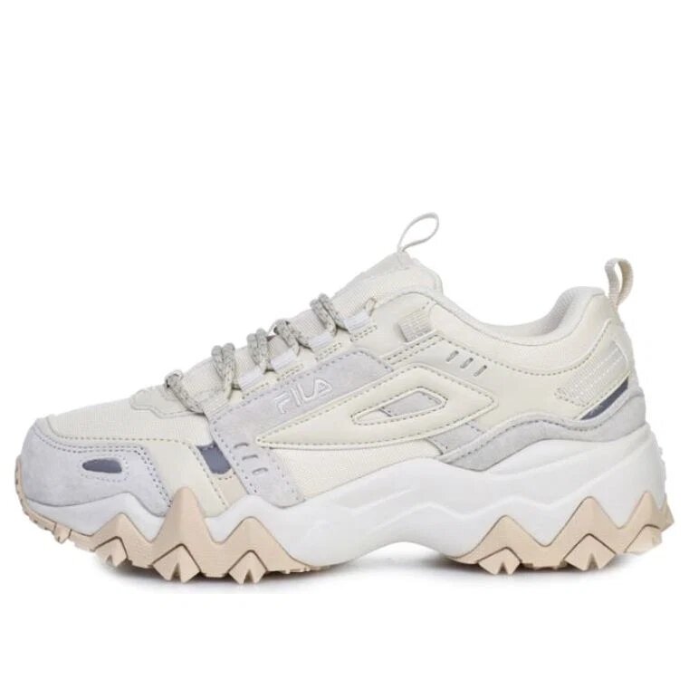 Fila x BTS Colorful Summer Collection Oakmont TR Schuhe Beige/Weiß/Grau
