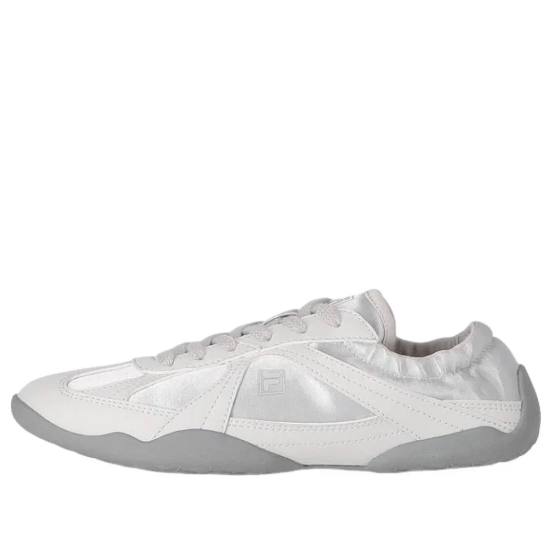 Fila x Han So-Hee Glio „Silver Moon“
