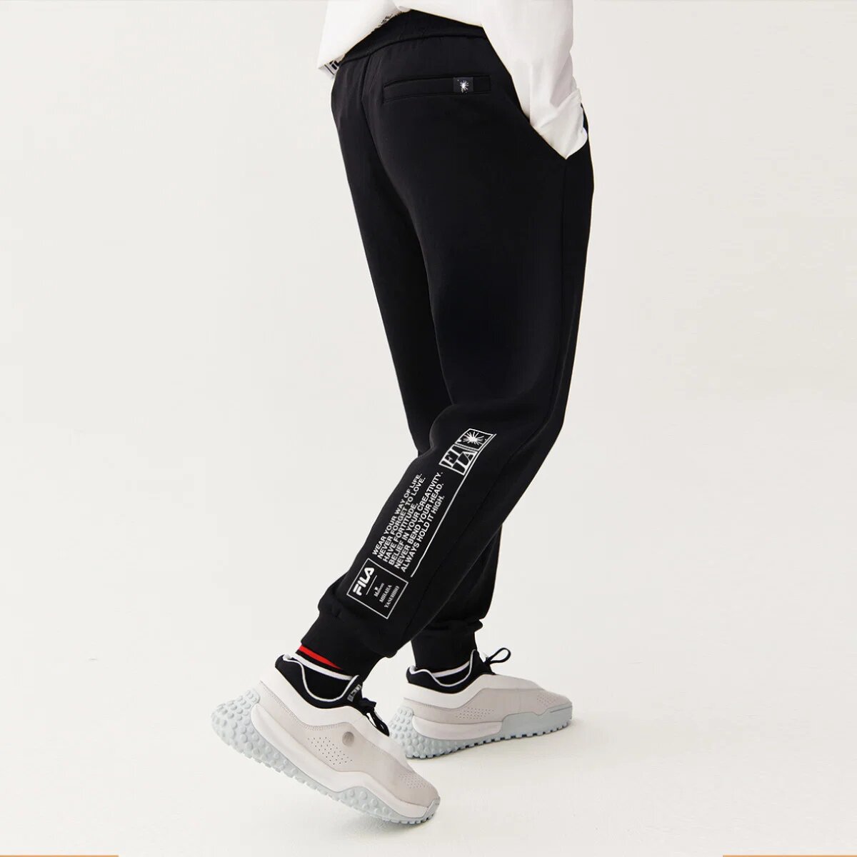 Fila x Mihara Crossover Casual Bundle Feet Sports Strick-Lange Hose Schwarz