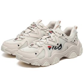 Fluid 4 Sneaker „Beige“