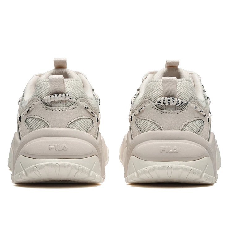 Fluid 4 Sneaker „Beige“