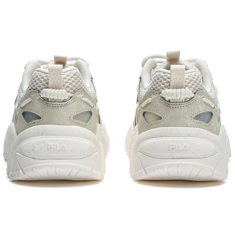 Fluid 4 Sneaker „Beige-Weiß“