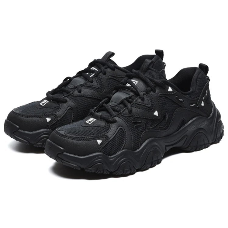 Fluid 4 Sneaker „Black“