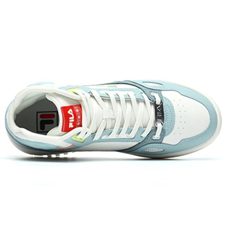 High-Top Blau