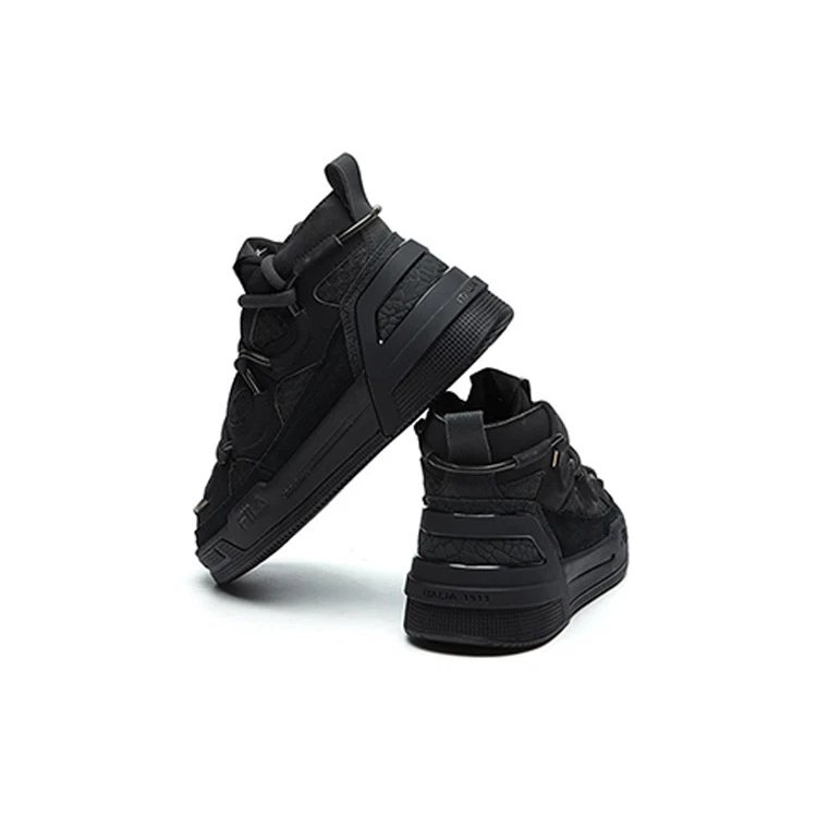 High-Top Schwarz