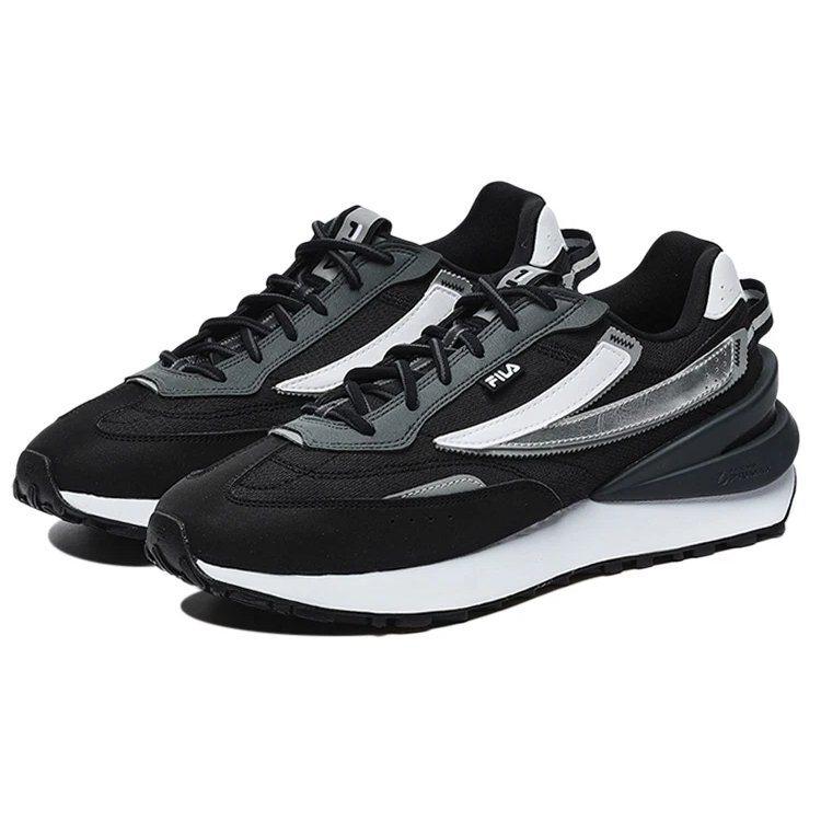 Jogger 3 Sneaker „Schwarz-Weiß“