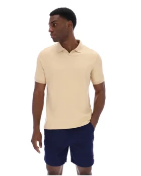 Klassisches beiges Tristiano-Polo mit Struktur