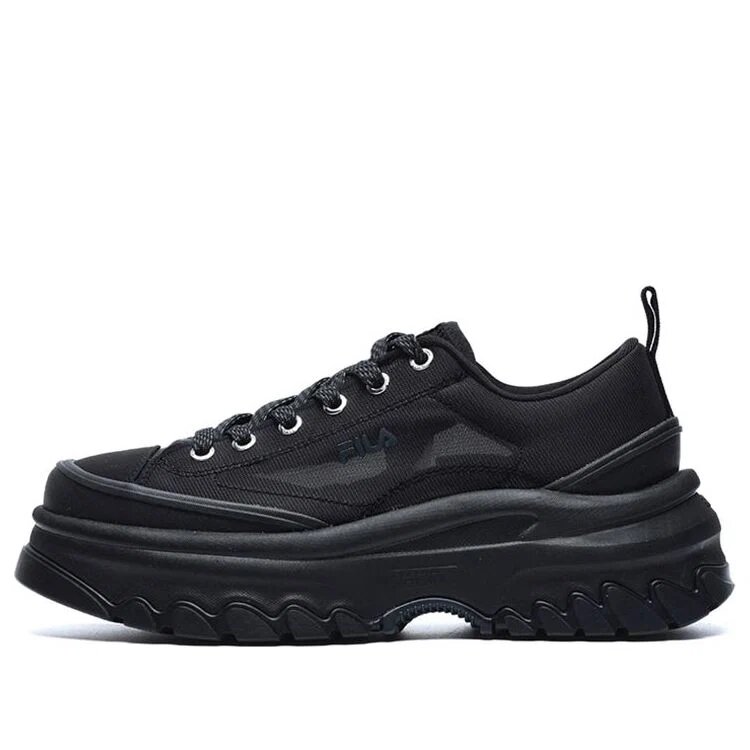 Lava „Triple Black“