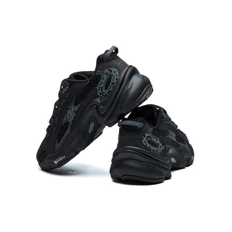 Low-Top-Laufschuhe mit Leopardenmuster in Schwarz/Grün