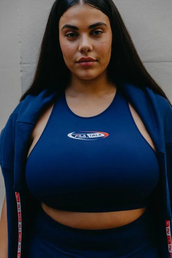 Marineblaues Fila x TALA SKINLUXE Sport-Bralette