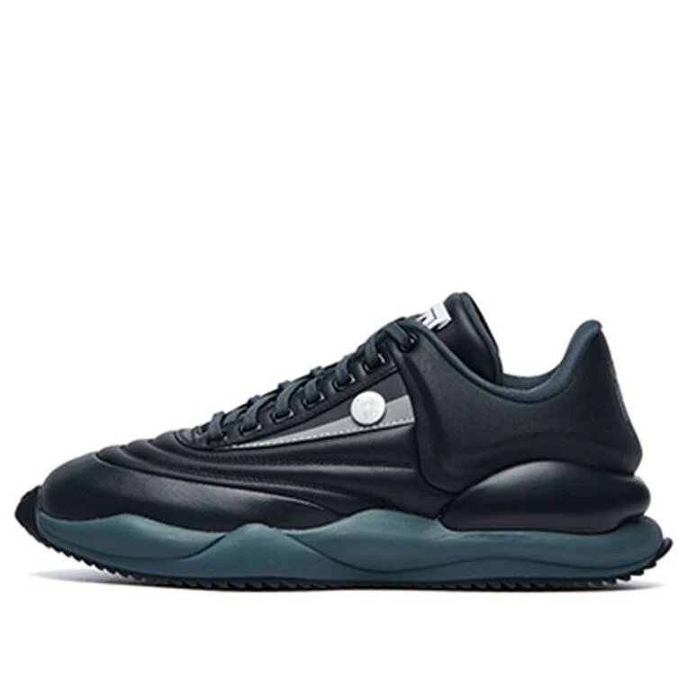 Mihara x Fila FM-6 Low-Top-Sneaker Schwarz