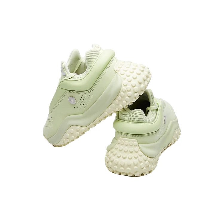 Mihara x Fila FM7 Polka-Dot-Schuhe Weiß