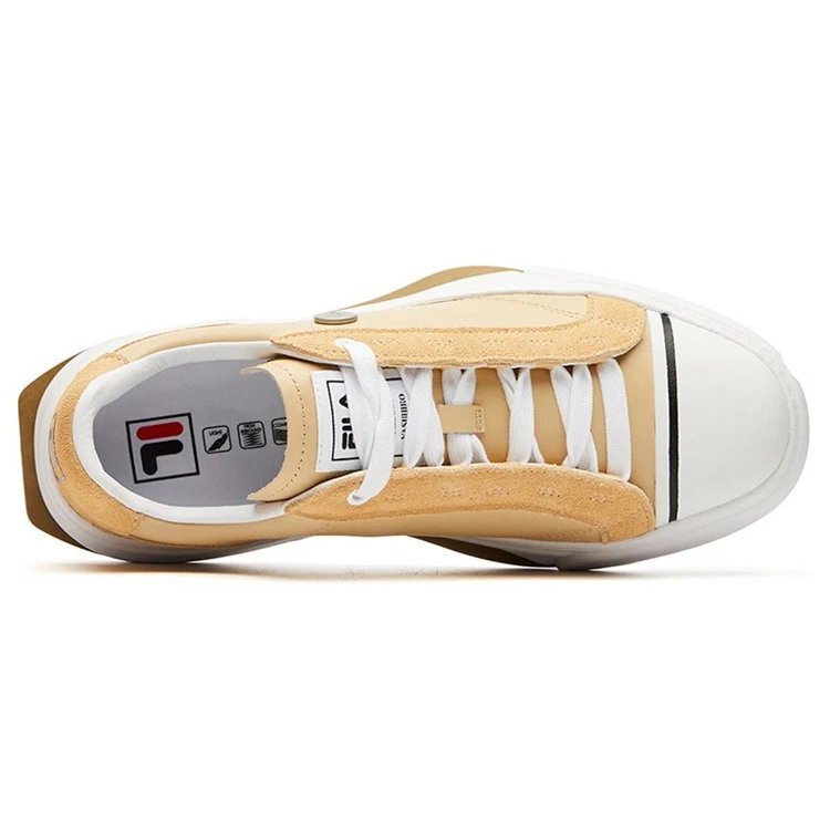 Mihara x Fila Low-Casual-Schuhe Beige