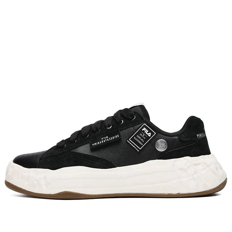 Mihara Yasuhiro „Black“