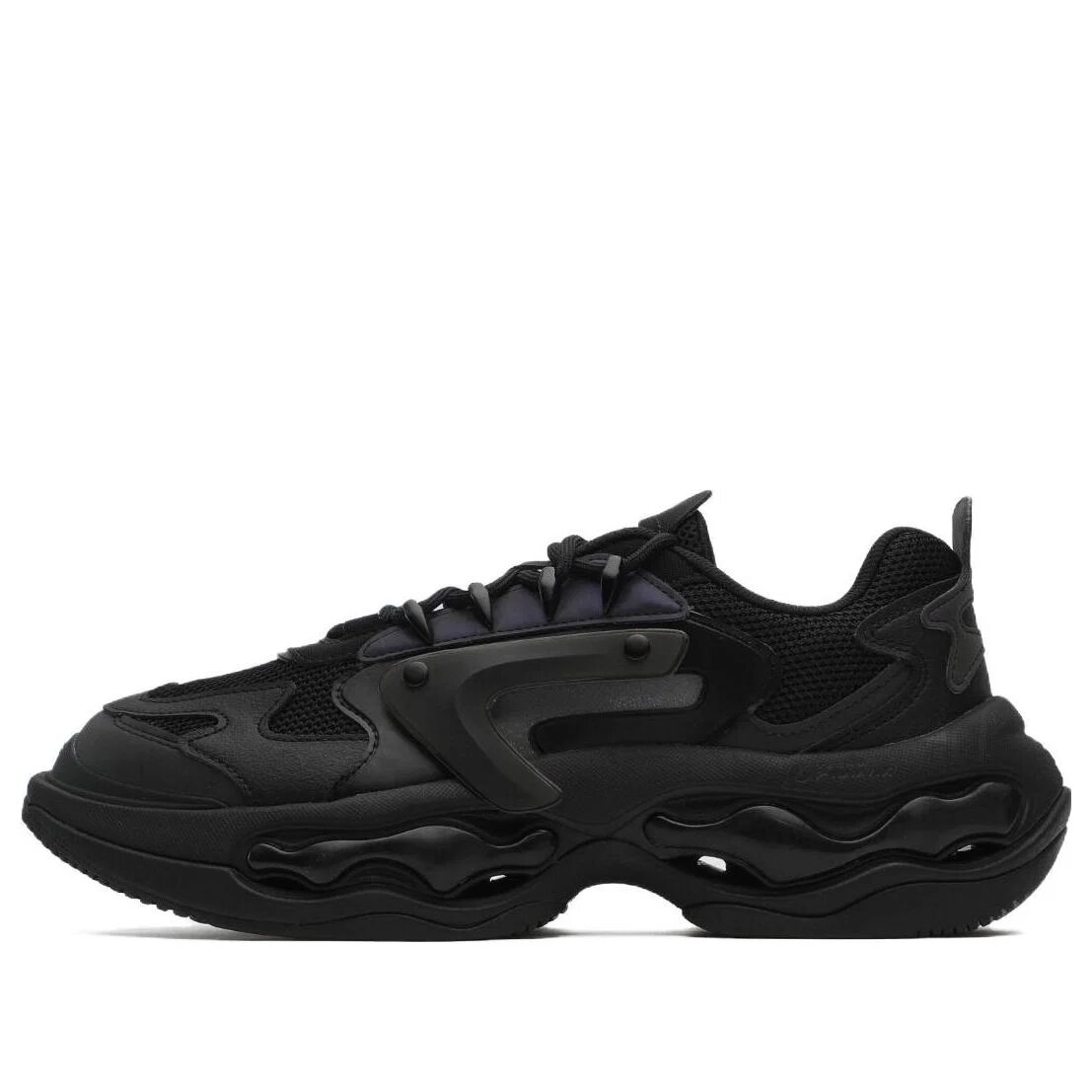 Nebula Sneakers „Schwarz“