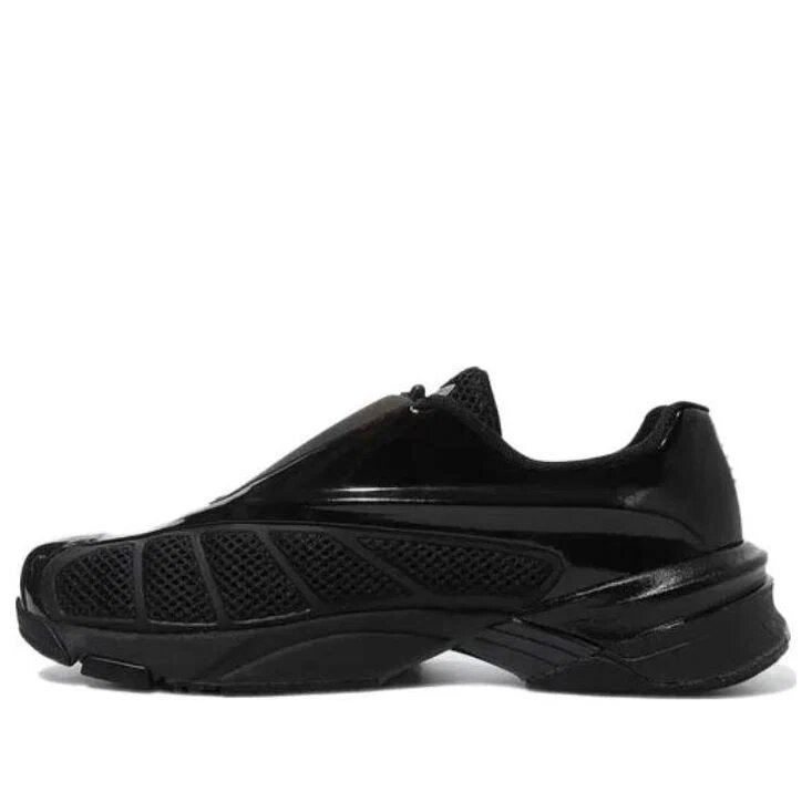 Replica 2002 „Black“