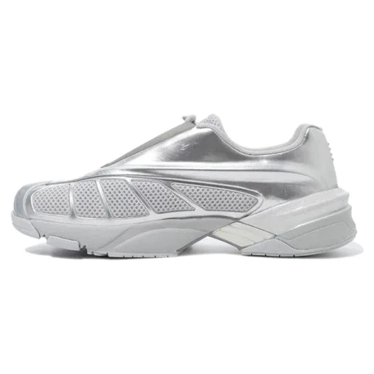 Replica 2002 „Grey White“