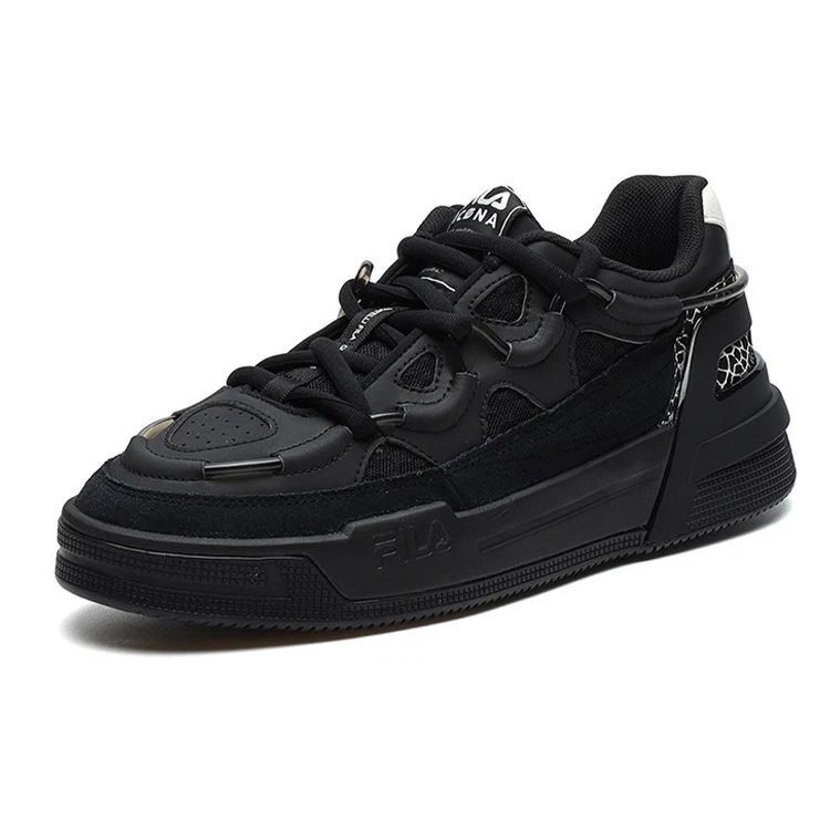 Salto Low-Top-Schuhe „Black“