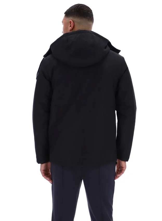 Schwarze Liam Cargo-Wattjacke