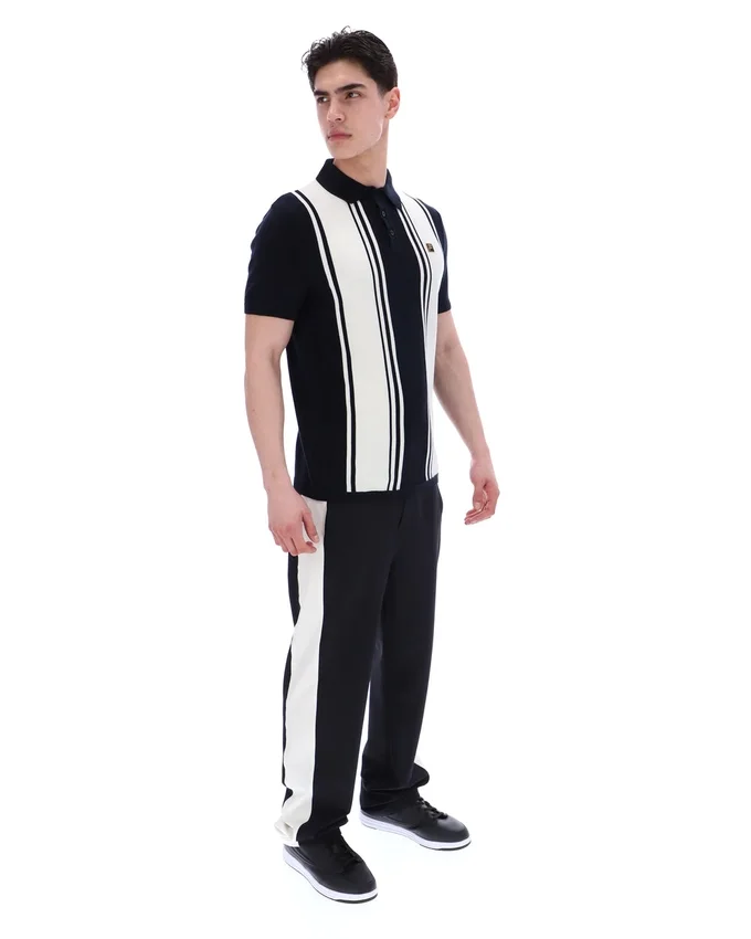 Schwarzes Strick-Polo im Buddy-Bowling-Stil