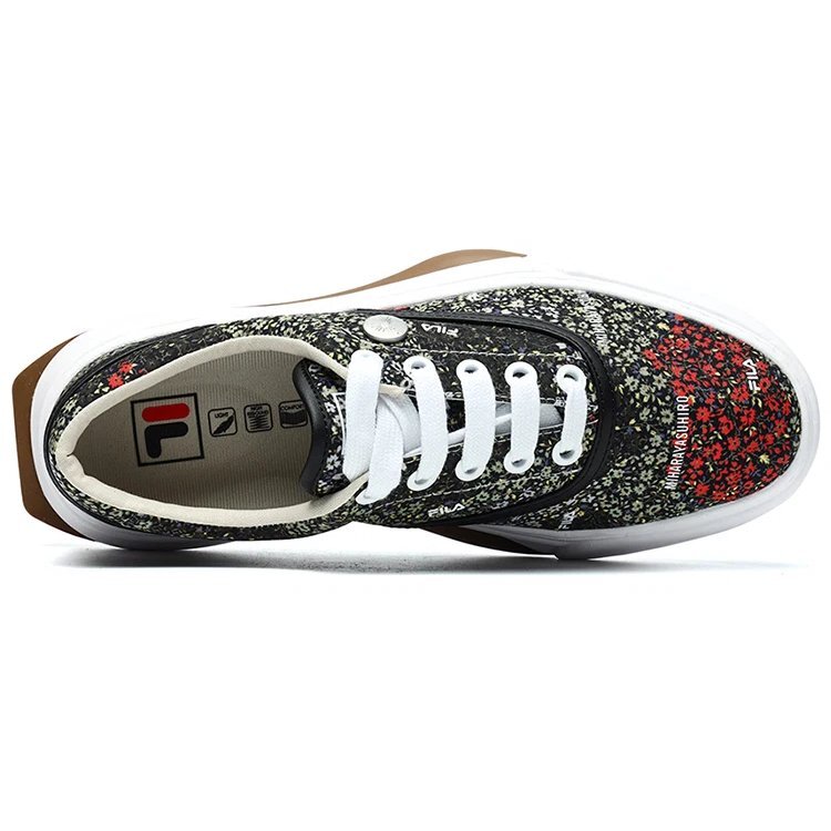 Sneaker mit Blumenmuster Schwarz/Grün