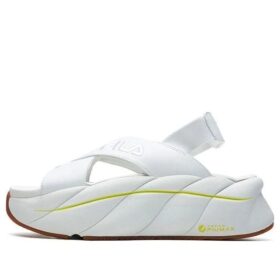 Sport-Sandalen in strahlendem Weiß
