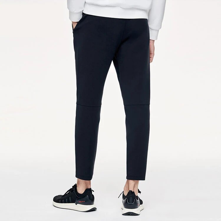 Sportliche Strickhose, gerade geschnitten, einfarbig, für Fitness und Sport, schwarz