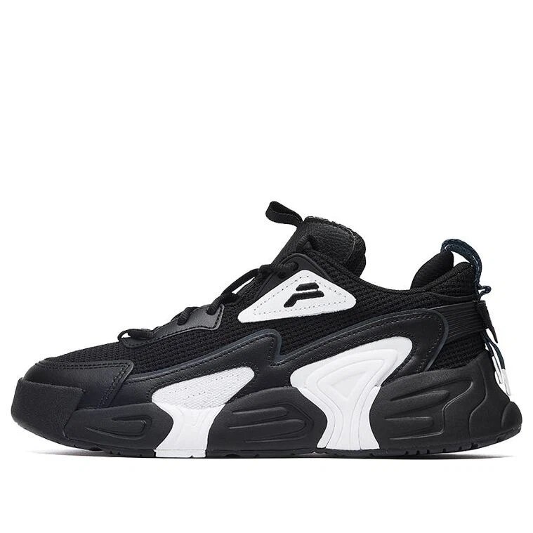 Swarm Low Swirl Sneaker „Black And White“