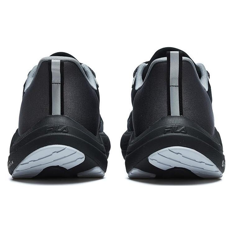 Wolf Sneakers „Jet Black“